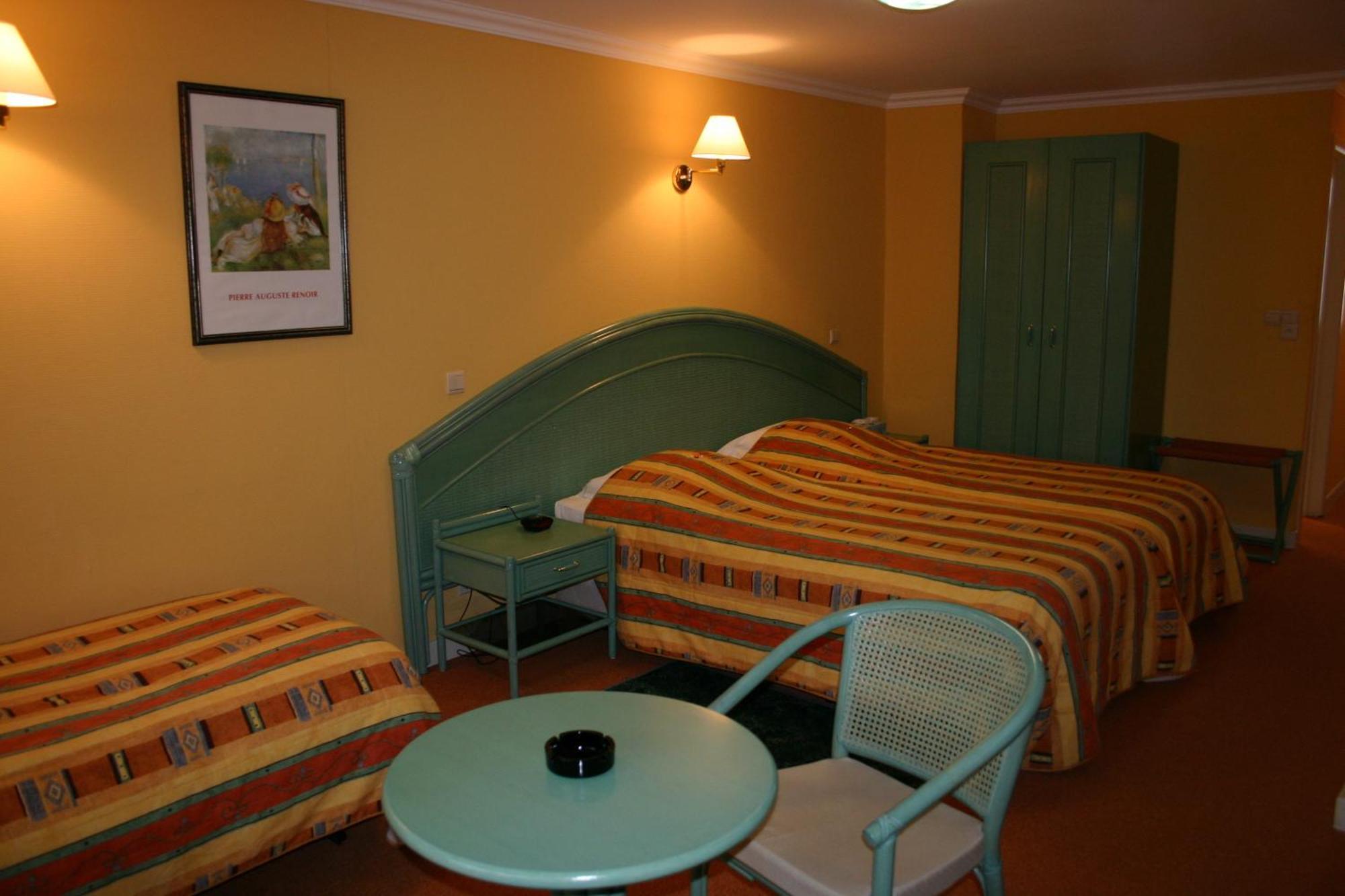 Hotel Le Relais De Pommard Francorchamps Quarto foto